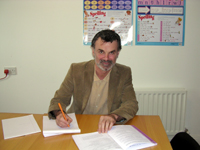The Slaney Language Centreの教務主任